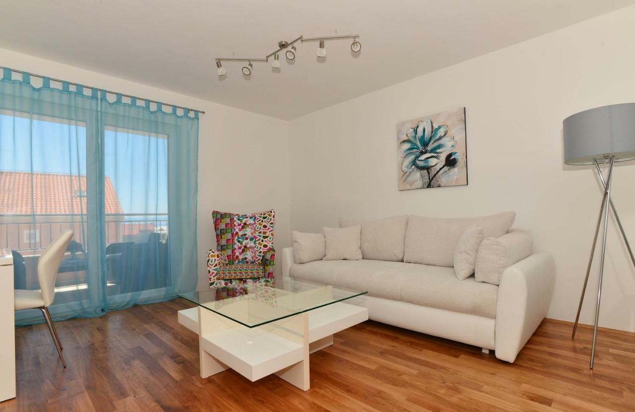 Apartman Dominik Makarská Exteriér fotografie