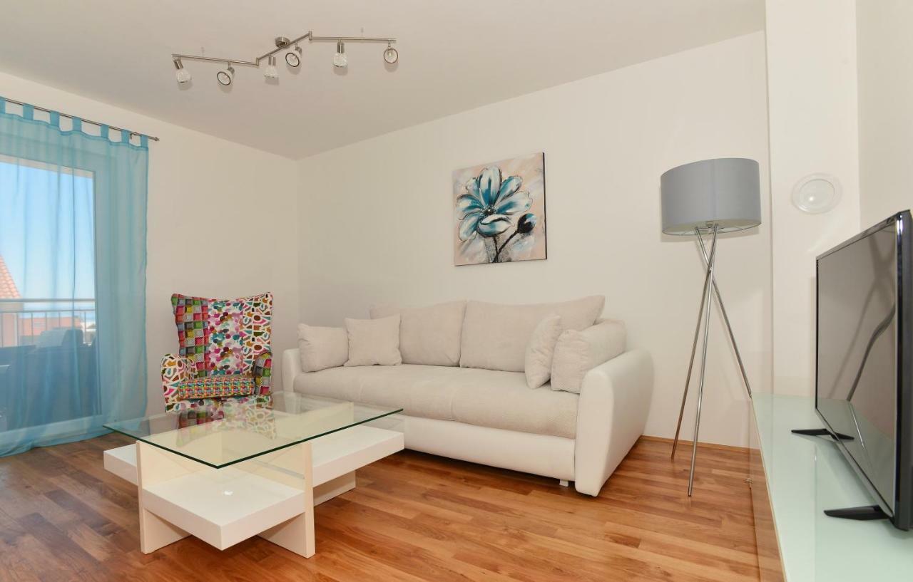 Apartman Dominik Makarská Exteriér fotografie