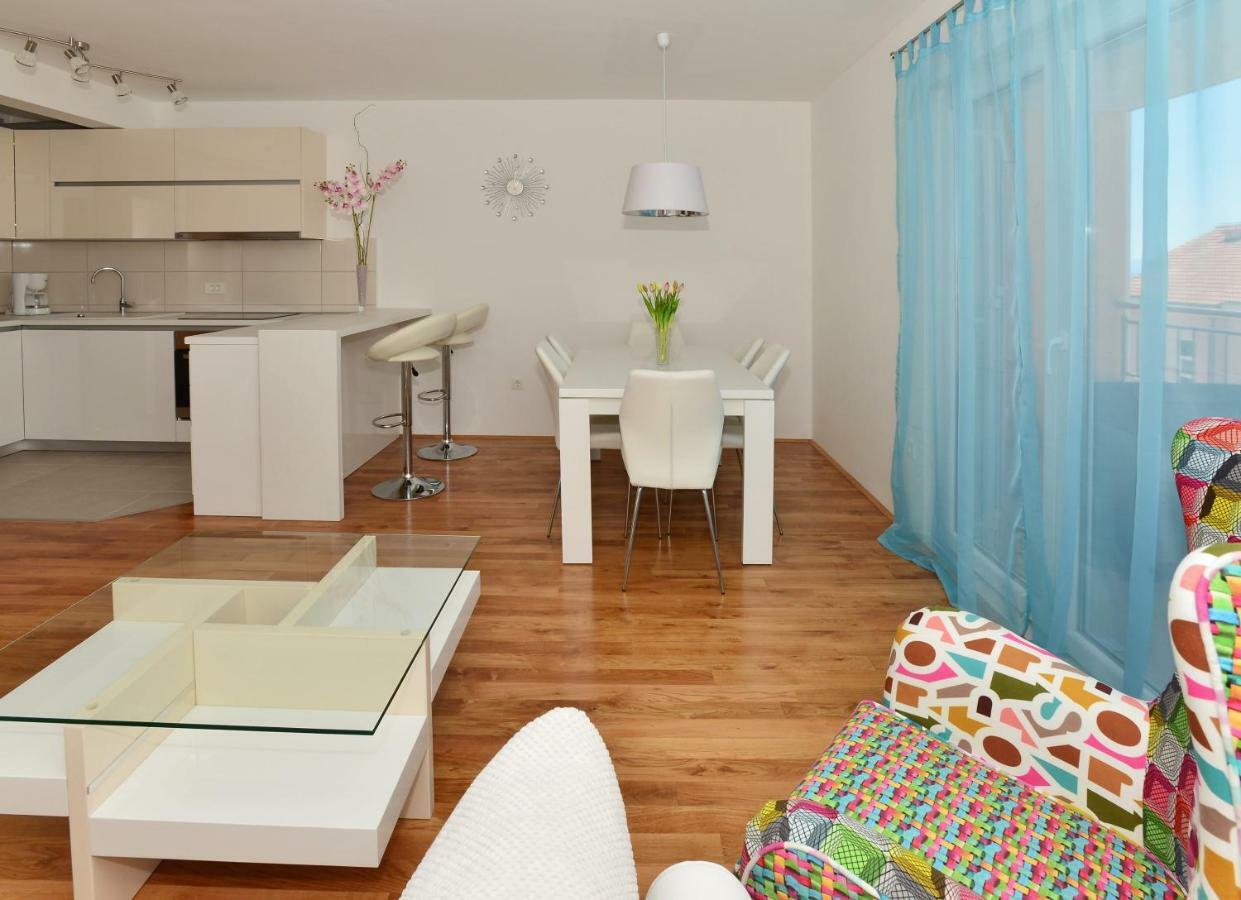 Apartman Dominik Makarská Exteriér fotografie
