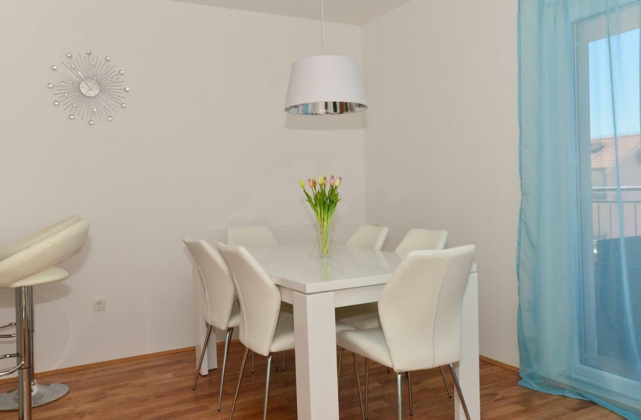 Apartman Dominik Makarská Exteriér fotografie